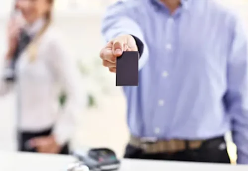 Egyedi kártyák hamisítás ellen